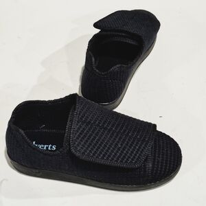 SILVERTS Men's Black Slip Resistant Comfortable Diabetic Shoes Size 11